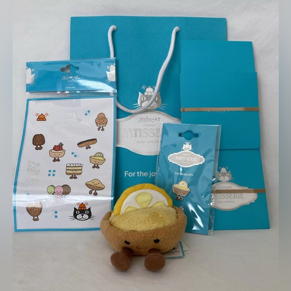 Jellycat COLLETTE TARTE AUX CITRON PARIS EXCLUSIVE Bag Pin Stickers NEW!